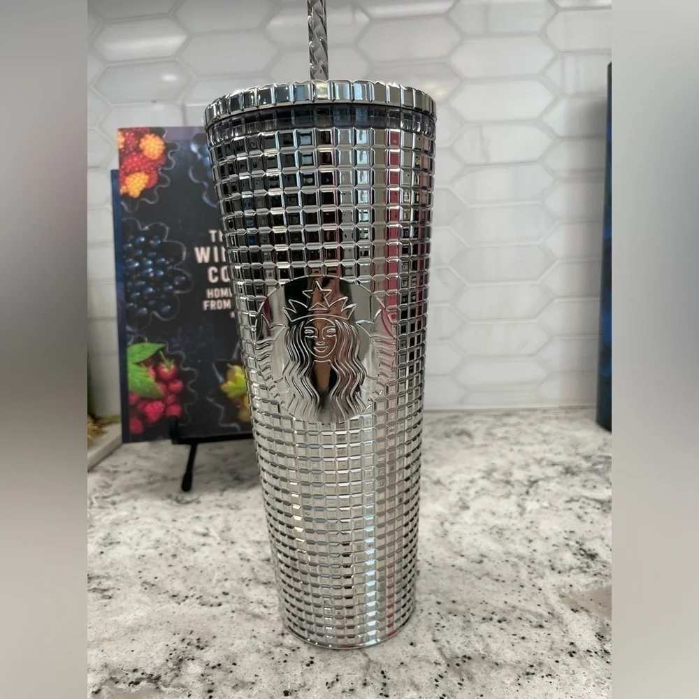 Starbucks Metallic Mirror Silver Grid Tumbler  High shine chrome finish. NWT.